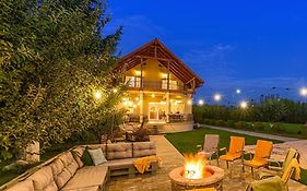 Orchard Villa